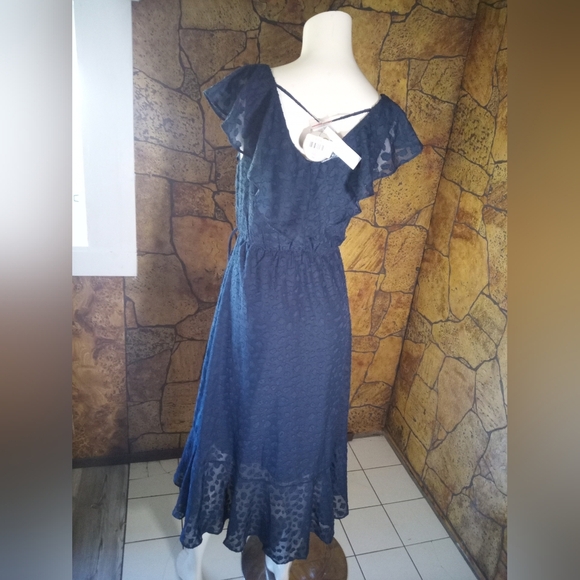 APRICOT Navy High Low Dress - Picture 5 of 6